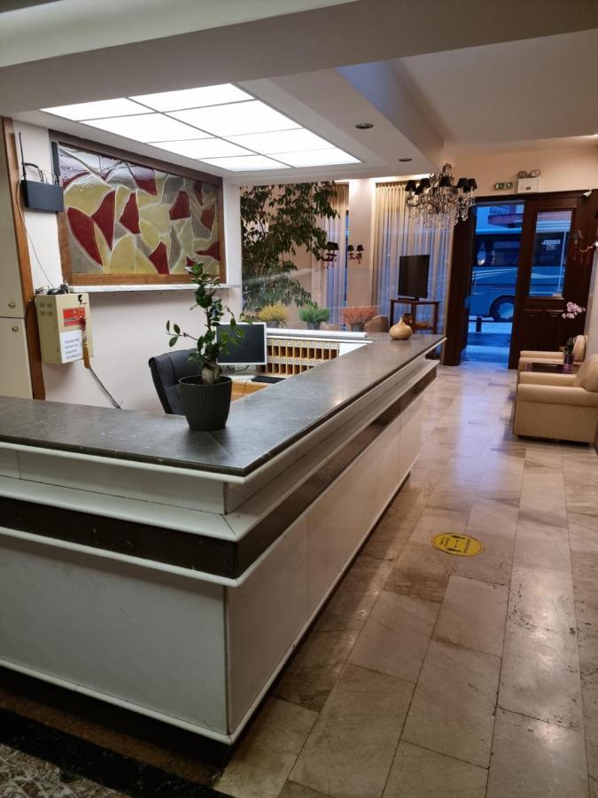Esperia City Hotel 德拉玛 外观 照片
